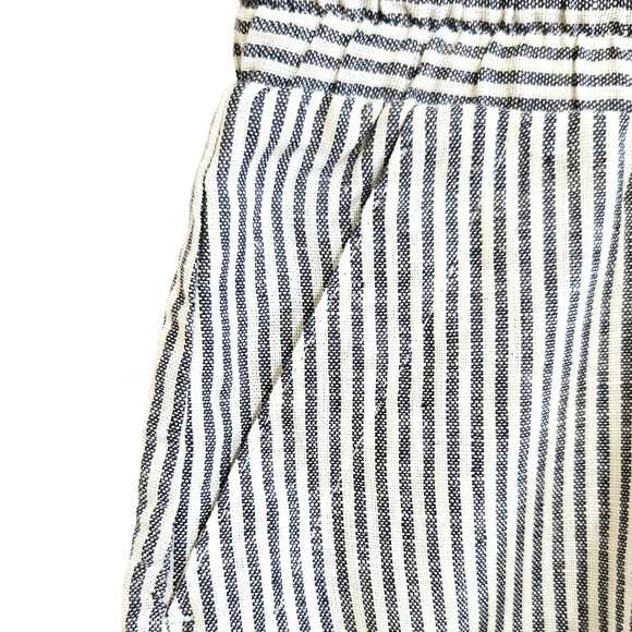 A New Day High-Rise Pull-On Shorts Womens Size L Gray White Stripes New - Picture 5 of 7